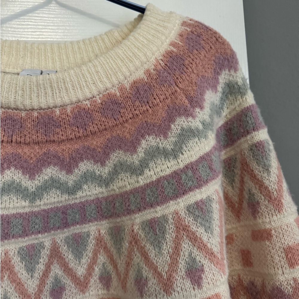 Multicolor Patterned Sweater - Picture 2 of 5